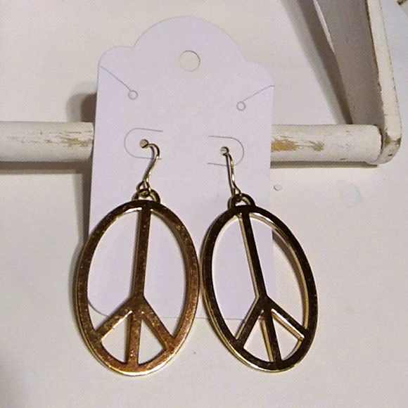 Jewelry - Nwt Goldtone Peace Sign Earrings
